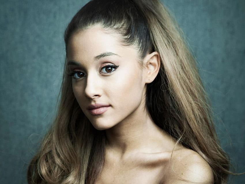 Ariana Grande portrait