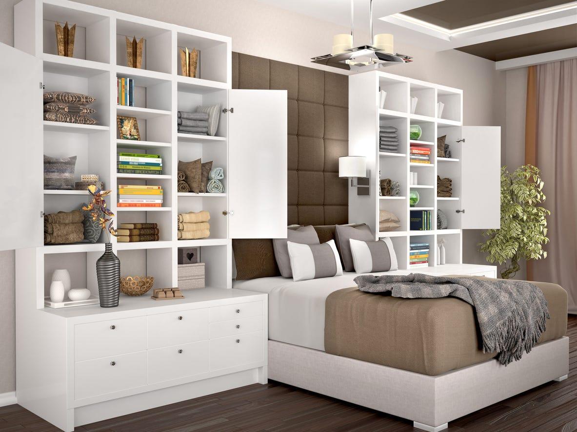 Bedroom bookshelf organization