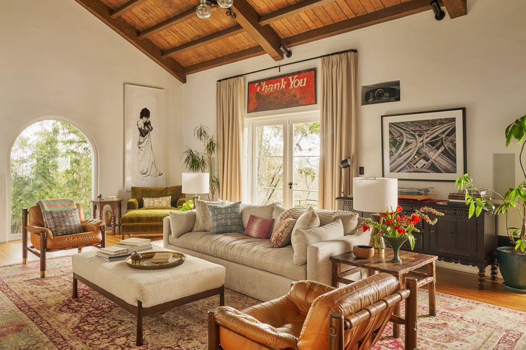 Cozy celebrity inspired home decor