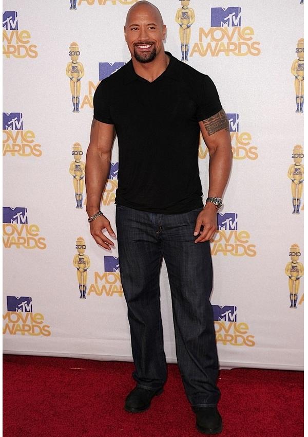 Dwayne Johnson actor full body