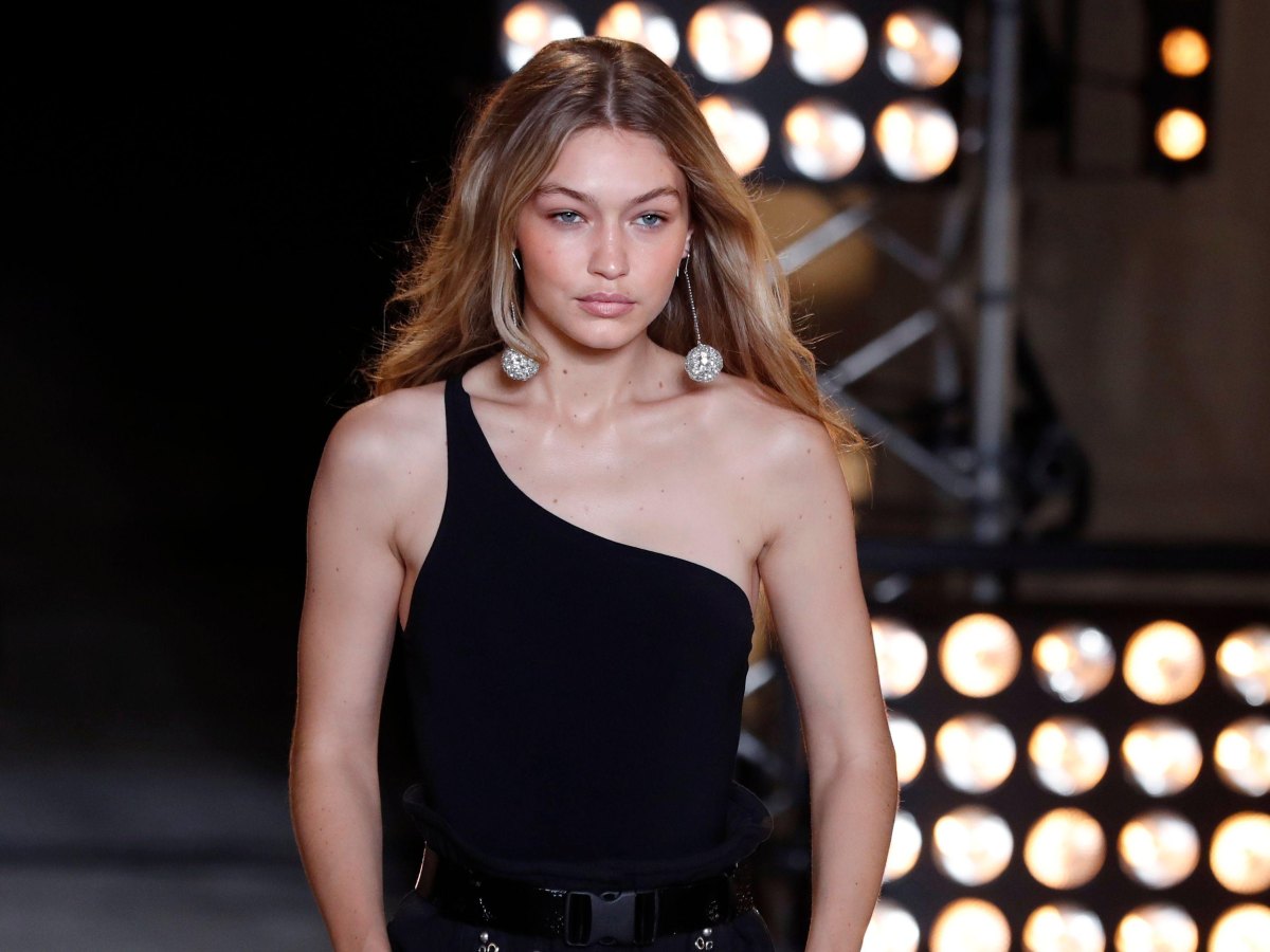 Gigi Hadid runway portrait