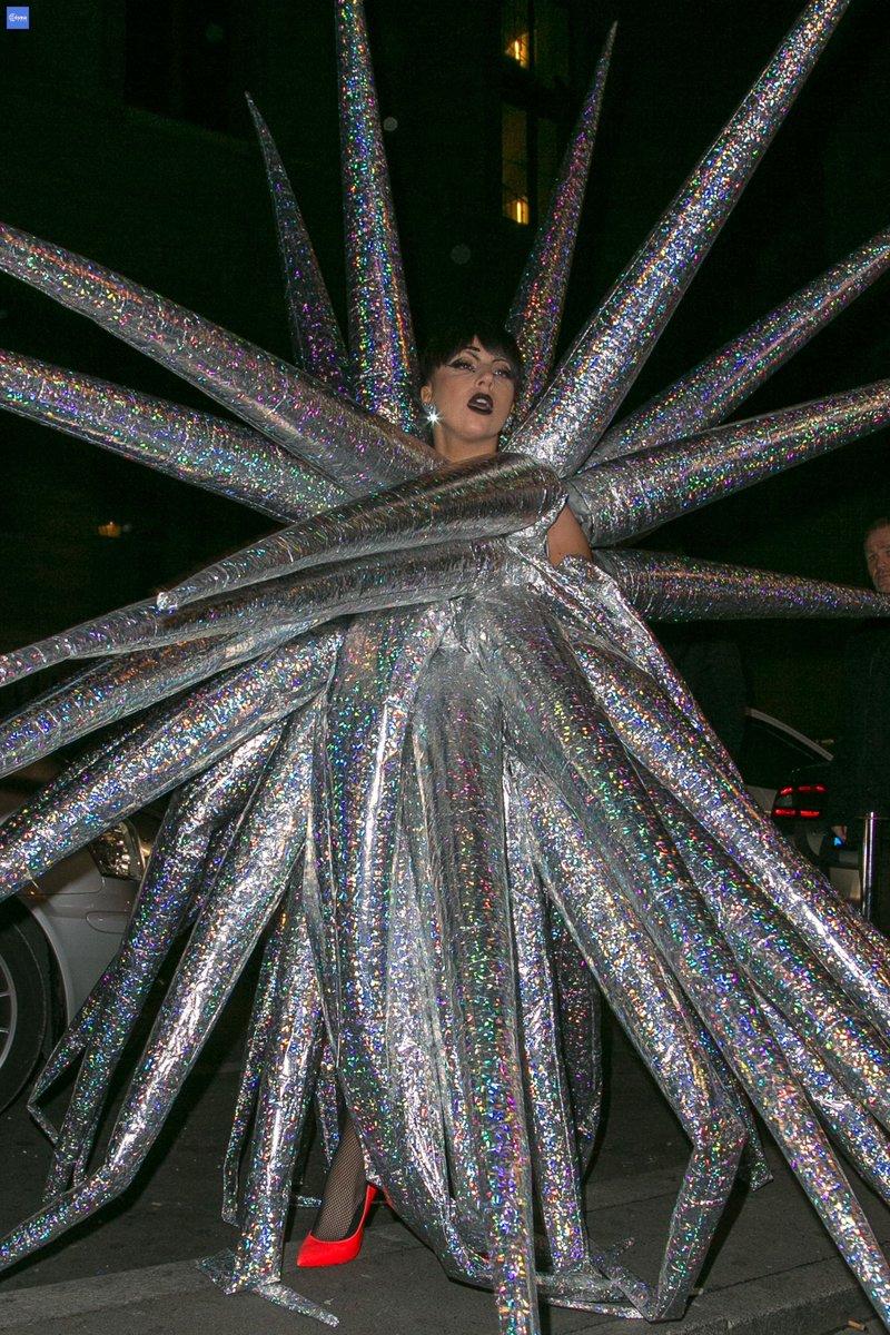 Lady Gaga awards fashion look