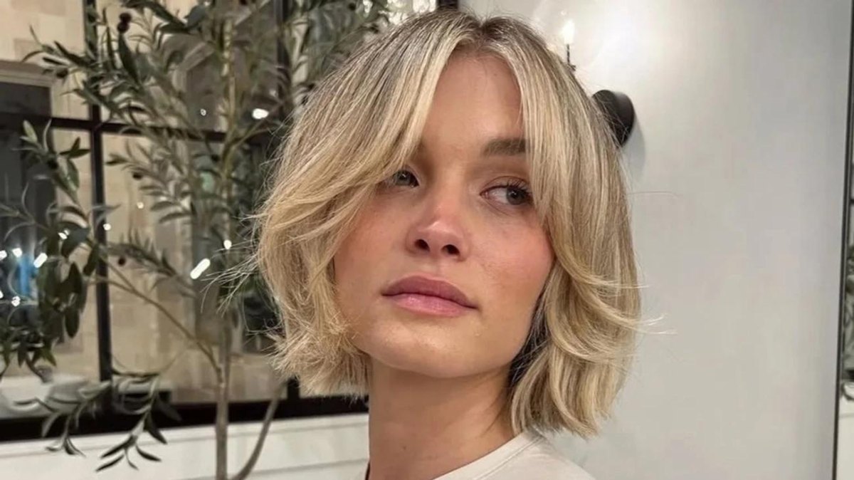 Layered bob with curtain bangs