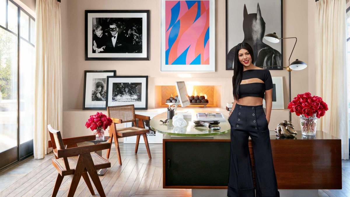 Modern celebrity home office