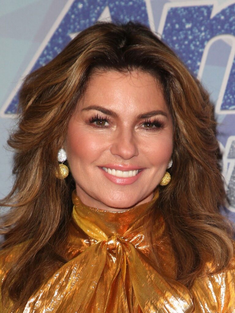 How Tall is Shania Twain?