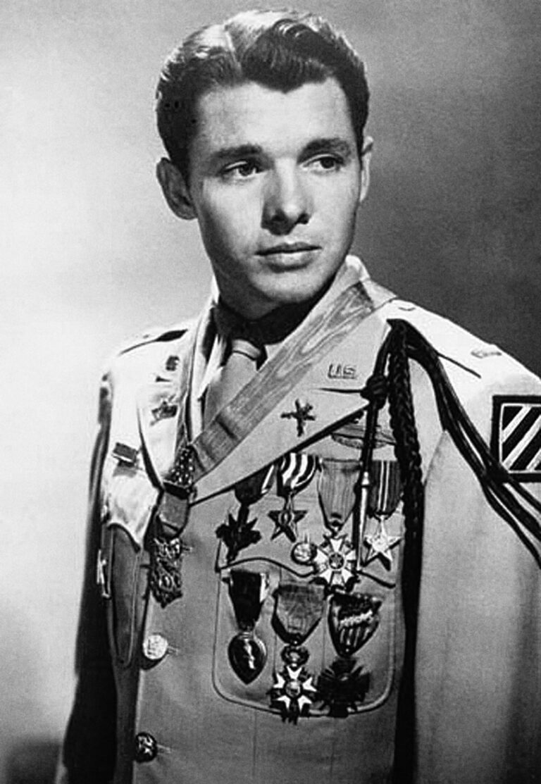 How Tall Was Audie Murphy?