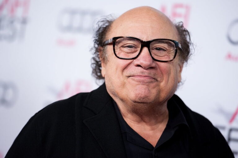 How Tall is Danny DeVito?