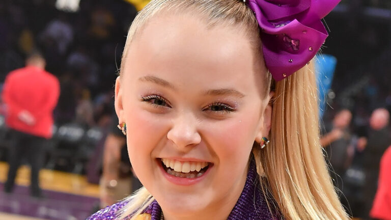 JoJo Siwa’s Staggering Net Worth: How the Teen Star Built Her Fortune